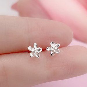 Silver plum blossom stud earrings-SS015 6mm